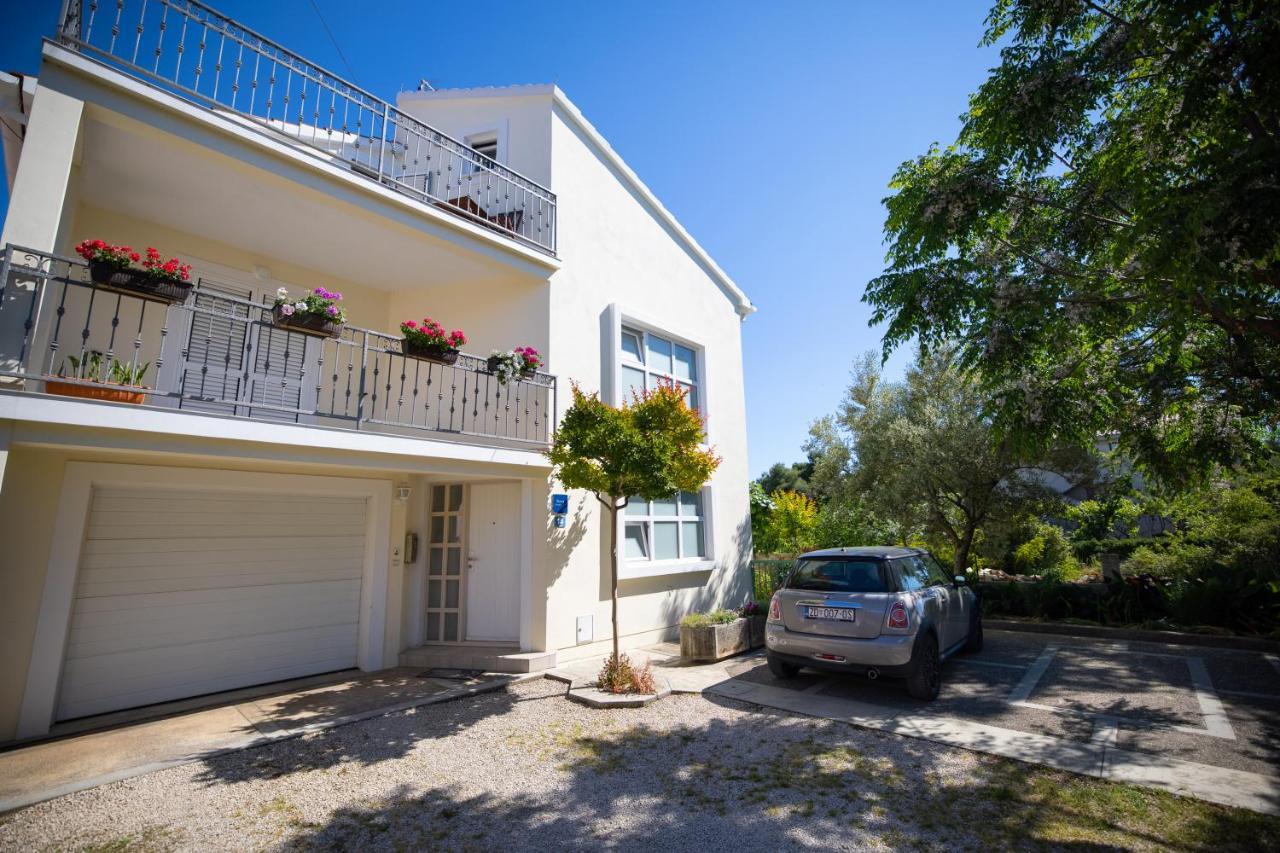 Girica Apartments Zadar Buitenkant foto