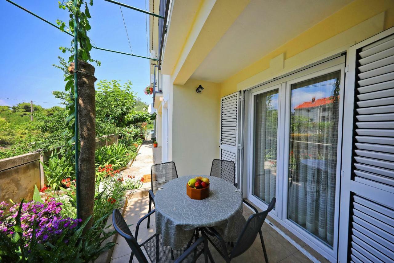 Girica Apartments Zadar Buitenkant foto